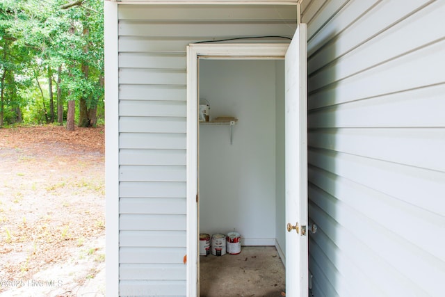 2525 Flint Dr, Wilmington, NC 28401 - view of entrance to property