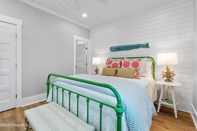 1044 Ocean Blvd W, Supply, NC 28462 - bedroom with crown molding, recessed lighting, baseboards, wood finished floors, and ceiling fan
