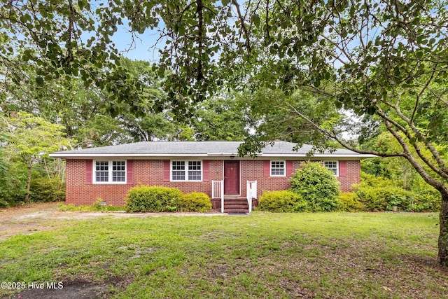 350 Toulon Dr, Wilmington, NC 28405 - ranch-style home featuring a front yard and brick siding