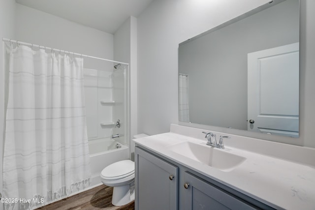 5380 Black Oak Ct, Winnabow, NC 28479 - full bathroom with wood finished floors, vanity, and shower / bath combo with shower curtain