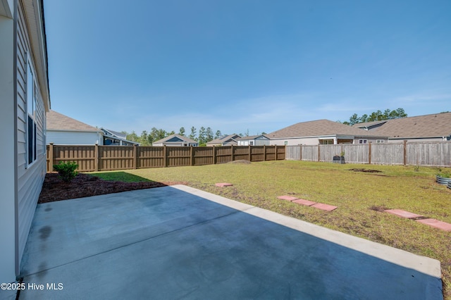 5380 Black Oak Ct, Winnabow, NC 28479 - fenced backyard featuring a patio