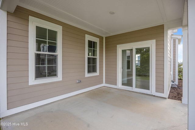 658 Fishermans Pt, Newport, NC 28570