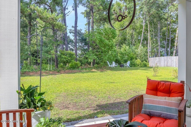 1233 Lt Congleton Rd, Wilmington, NC 28409 - view of grassy yard