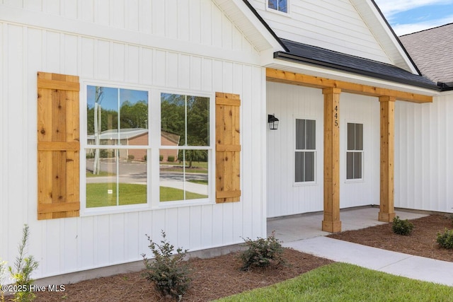 340 Persimmon Rd SW, Calabash, NC 28467 - entrance to property with roof with shingles