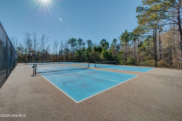 6003 Mount Carmel Parke, Wilmington, NC 28412 - view of tennis court