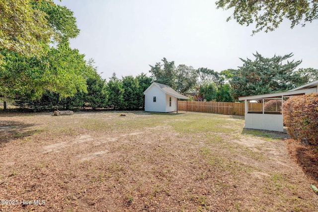 326 Cathay Rd, Wilmington, NC 28412 - view of yard with an outdoor structure