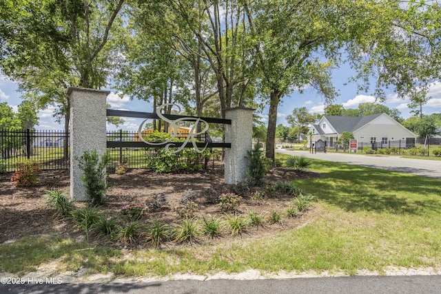 2593 Alvernia Dr, Castle Hayne, NC 28429 - view of community sign