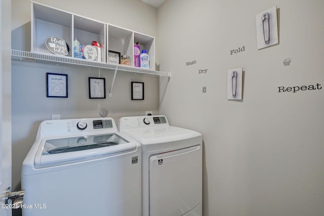 2161 Blue Bonnet Cir, Castle Hayne, NC 28429 - laundry area featuring washer and clothes dryer