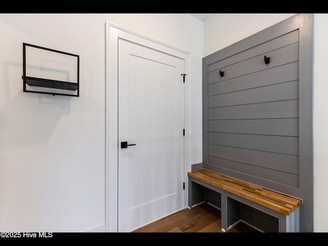 1012 Midnight Channel Rd, Wilmington, NC 28403 - mudroom featuring wood finished floors