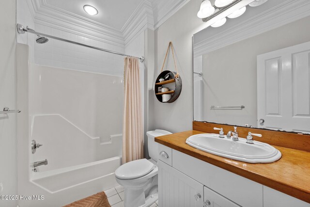 103 Low Country Ct, Hampstead, NC 28443 - bedroom featuring light wood finished floors, ornamental molding, baseboards, and a ceiling fan