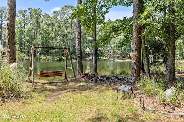 112 Lakeview Ln, Washington, NC 27889 - view of yard with a water view