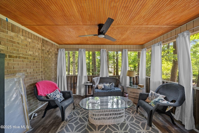 112 Lakeview Ln, Washington, NC 27889 - sunroom / solarium with ceiling fan and an outdoor living space