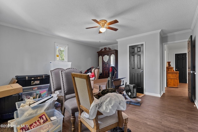 140 One Down St, Southern Pines, NC 28387 - living area featuring a ceiling fan, wood finished floors, crown molding, baseboards, and a textured ceiling