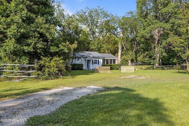 215C Battleground Ave, New Bern, NC 28560 - view of yard