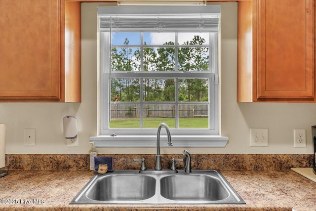 136 Van Riggs Rd, Hubert, NC 28539 - kitchen with plenty of natural light