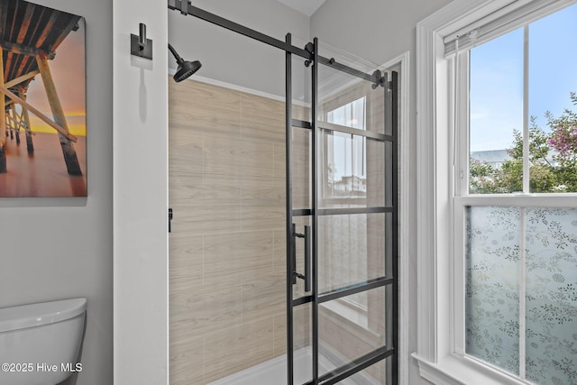 520 Cannonsgate Dr, Newport, NC 28570 - full bathroom featuring a shower stall and plenty of natural light