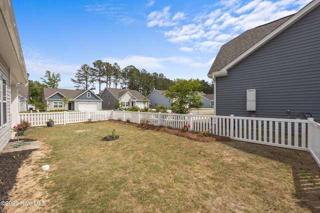 1008 Rodanthe Dr, New Bern, NC 28562 - view of yard featuring a residential view