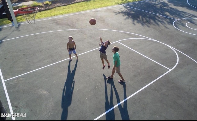1044 Mill Creek Rd, Minnesott Beach, NC 28510 - view of basketball court with community basketball court