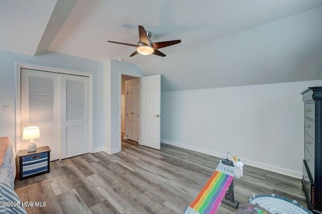 640 Avila Dr, Hampstead, NC 28443 - playroom with ceiling fan, wood finished floors, baseboards, and vaulted ceiling