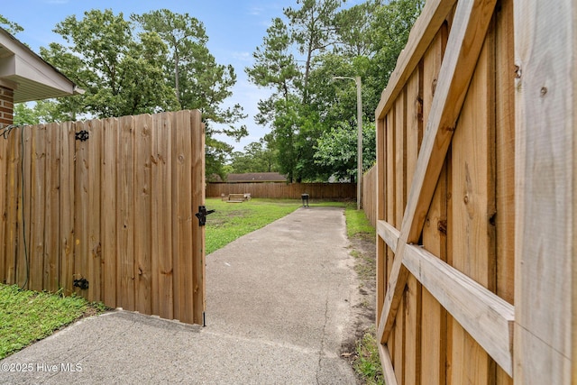 225 Candlewood Dr, Wilmington, NC 28411 - view of yard with a patio area