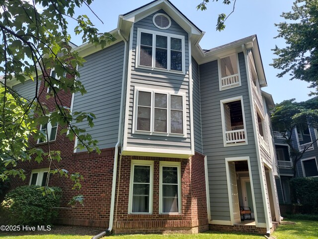 911 Washington St Unit 102, Raleigh, NC 27605
