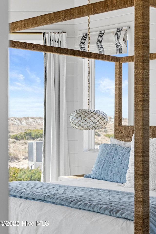 11 Sandspur Trl, Bald Head Island, NC 28461 - bedroom with multiple windows