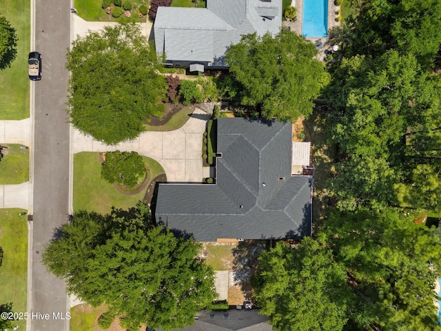 5752 Gardenia Ln, Wilmington, NC 28409 - aerial view of a pool area