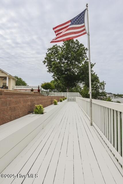1 Burton Pl, Jacksonville, NC 28540 - view of deck