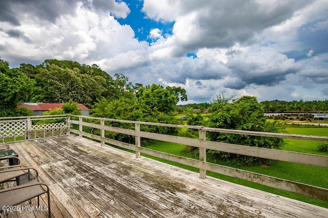 503 Vandemere Rd, Bayboro, NC 28515 - view of deck