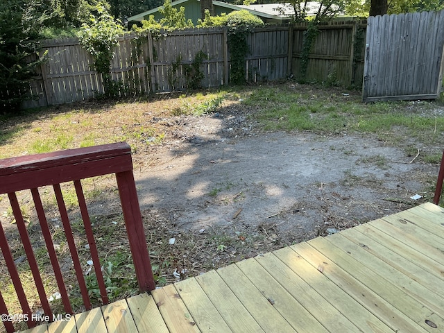 102 Tanglewood Dr, Jacksonville, NC 28540 - view of fenced backyard