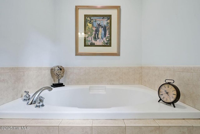3853 Winding Vine Way, Southport, NC 28461 - bathroom with a bath