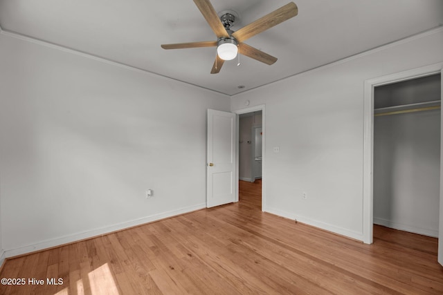 822 Chattawka Ln, New Bern, NC 28560 - unfurnished bedroom featuring light wood-style flooring, baseboards, a closet, crown molding, and ceiling fan