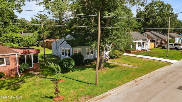 822 Chattawka Ln, New Bern, NC 28560 - view of front of property featuring a front yard
