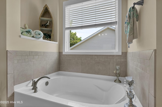 133 Overlook Dr, Wilmington, NC 28411 - full bathroom featuring a garden tub