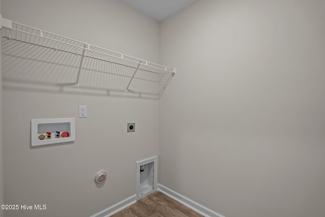 694 Chester Way NE, Leland, NC 28451 - laundry room featuring washer hookup, electric dryer hookup, hookup for a gas dryer, and wood finished floors