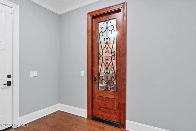 2270 Midland Rd, Pinehurst, NC 28374 - entrance foyer featuring dark wood-style flooring and ornamental molding