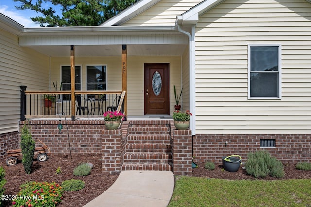 907 Sea Holly Ct, New Bern, NC 28560 - entrance to property with crawl space and a porch
