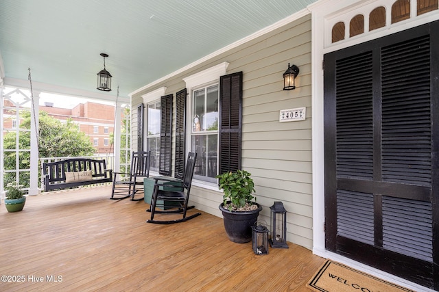 405 Hancock St, New Bern, NC 28560 - view of wooden porch