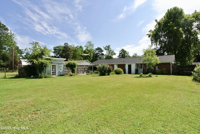 1307 Hunters Rd, New Bern, NC 28562 - view of yard featuring an outdoor structure