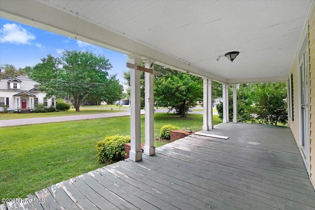 105 W Wayne St, Fremont, NC 27830 - porch with a lawn