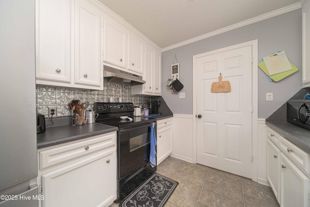 113 Lakehurst Dr, Dudley, NC 28333 - kitchen featuring black appliances, under cabinet range hood, dark countertops, white cabinetry, and backsplash