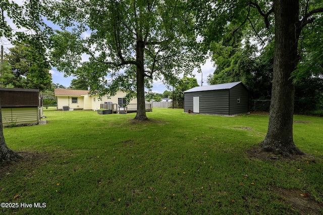 103 Elizabeth St, Havelock, NC 28532 - view of yard with a shed