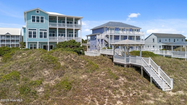4101 Ocean Dr, Emerald Isle, NC 28594 - rear view of house