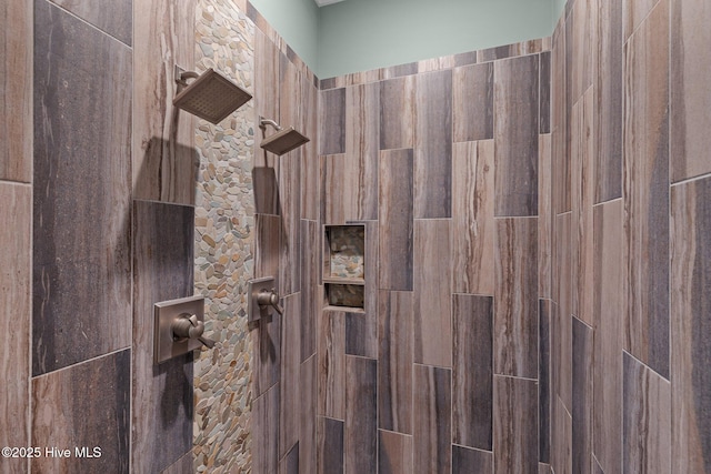 4101 Ocean Dr, Emerald Isle, NC 28594 - full bath with tiled shower