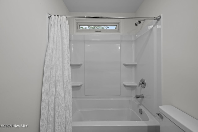 2402 S Lakeview Dr, Newport, NC 28570 - full bathroom featuring shower / bath combination with curtain