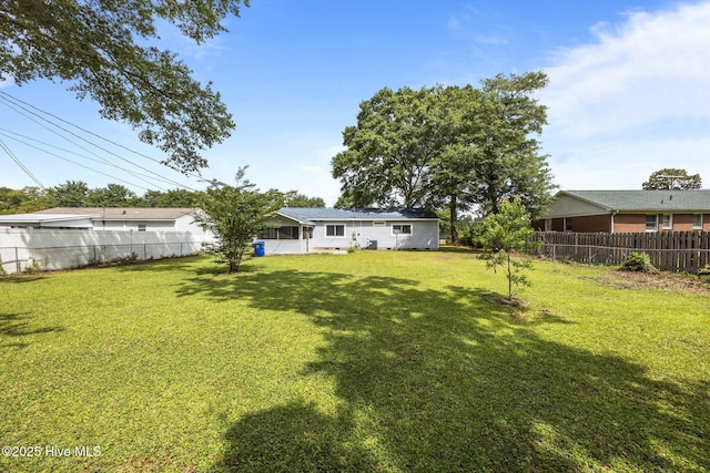 2402 S Lakeview Dr, Newport, NC 28570 - view of yard