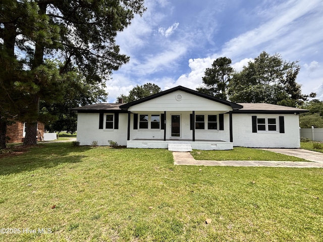 104 Michael St, Clinton, NC 28328