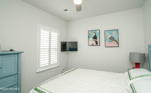 9363 Eagle Ridge Dr, Calabash, NC 28467 - bedroom featuring ceiling fan