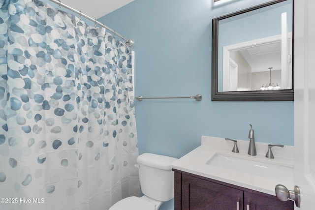 1004 S 8th St, Wilmington, NC 28401 - bathroom with vanity and a shower with curtain