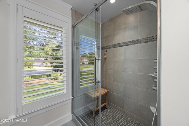 110 Mariners Ct, New Bern, NC 28562 - full bath featuring a shower stall and plenty of natural light